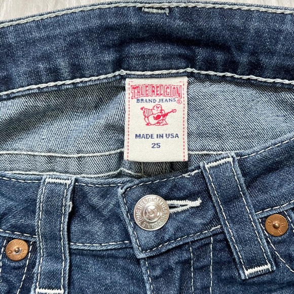 True Religion Straight Leg Low Rise Medium Wash Logo Embroidered Jeans - Picture 7 of 10